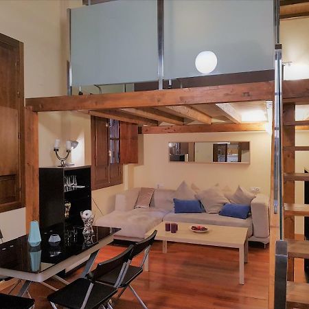 Feria Palace Apartment セビリア エクステリア 写真