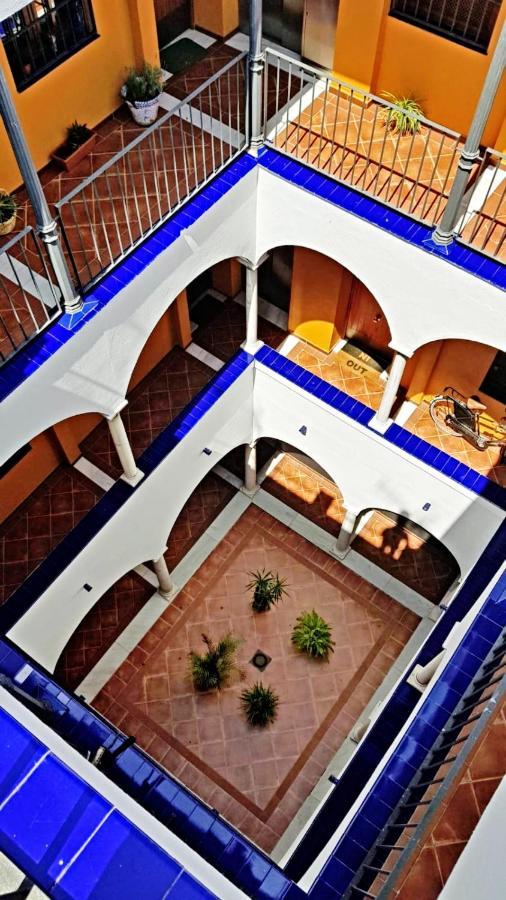 Feria Palace Apartment セビリア エクステリア 写真